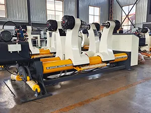 Five hydraulic shaftless mill roll stands
